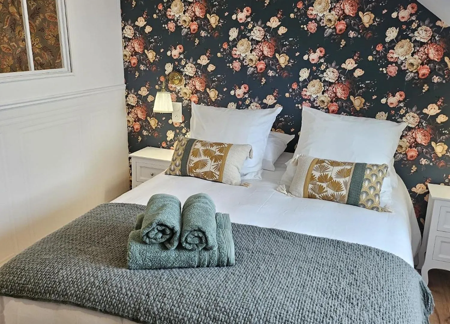 Gite L'Anglais, Appartement Prive En Duplex Avec Acces Jacuzzi A 10Min Des Plages Lanhouarneau Francia