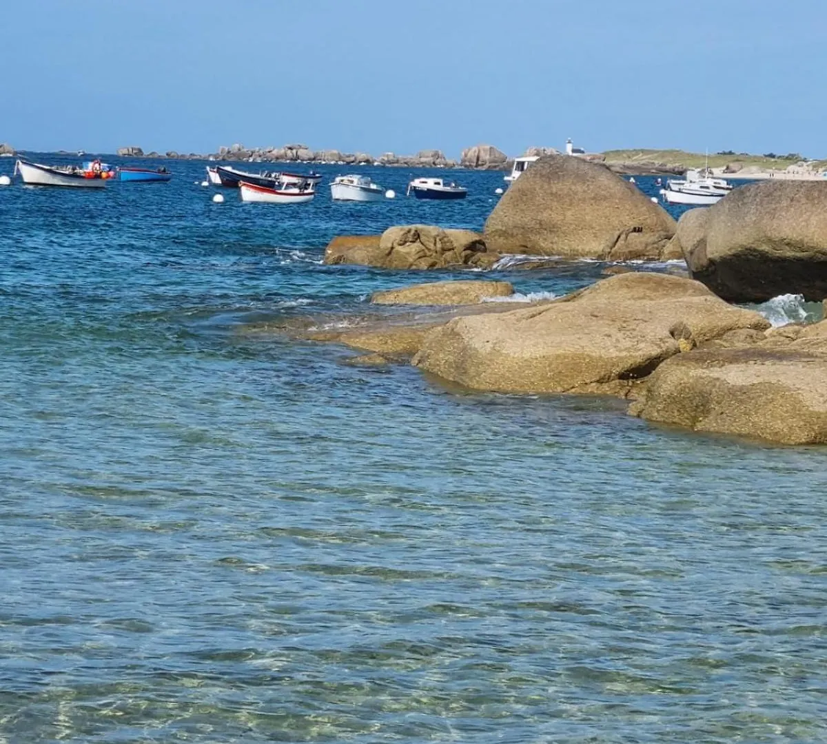 Gite L'Anglais, Appartement Prive En Duplex Avec Acces Jacuzzi A 10Min Des Plages Lanhouarneau 0*,